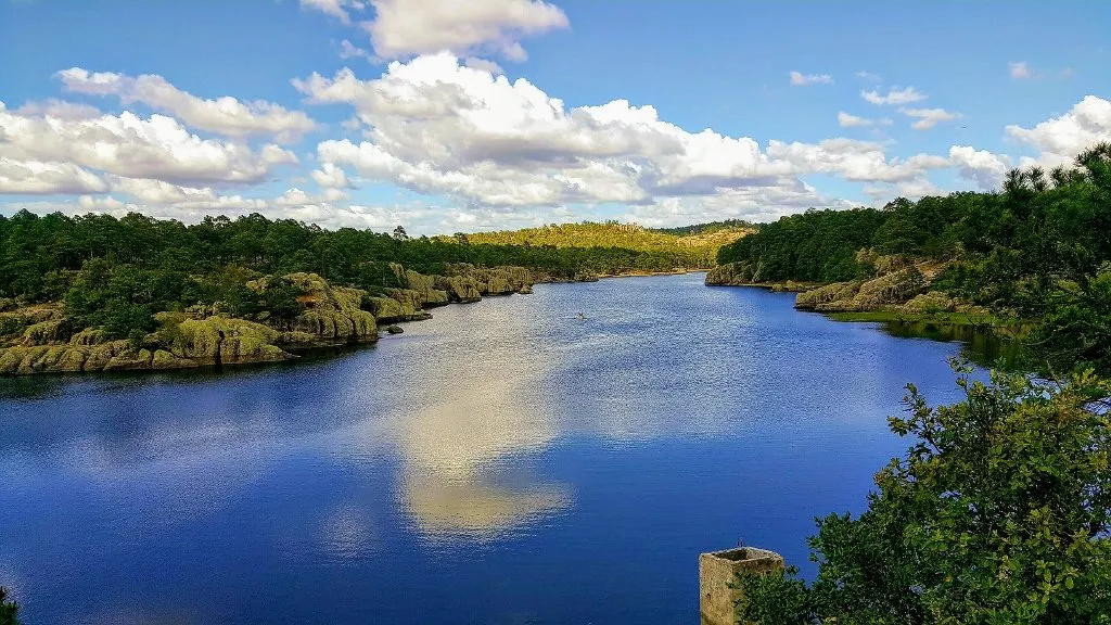 Vista Parcial del Lago de Arareko
